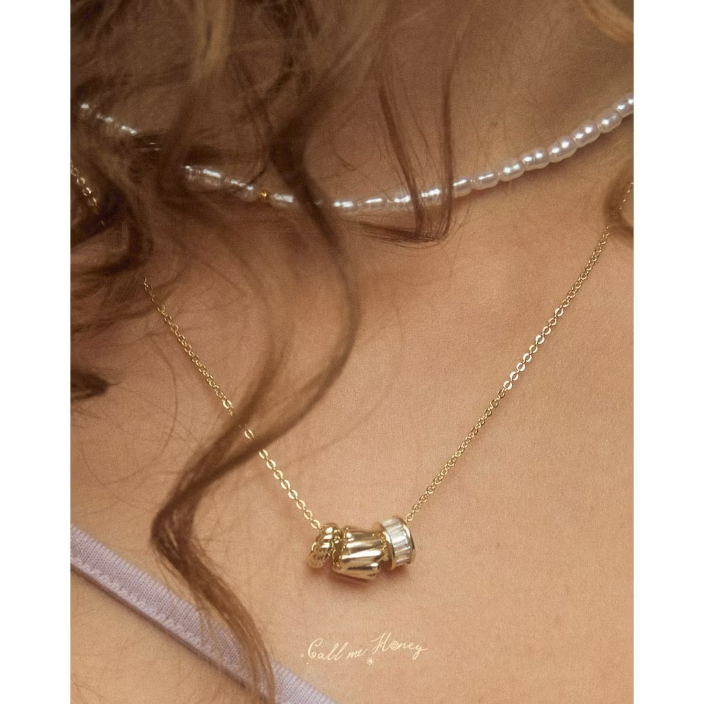 ￼Julys - Honeymoon Necklace