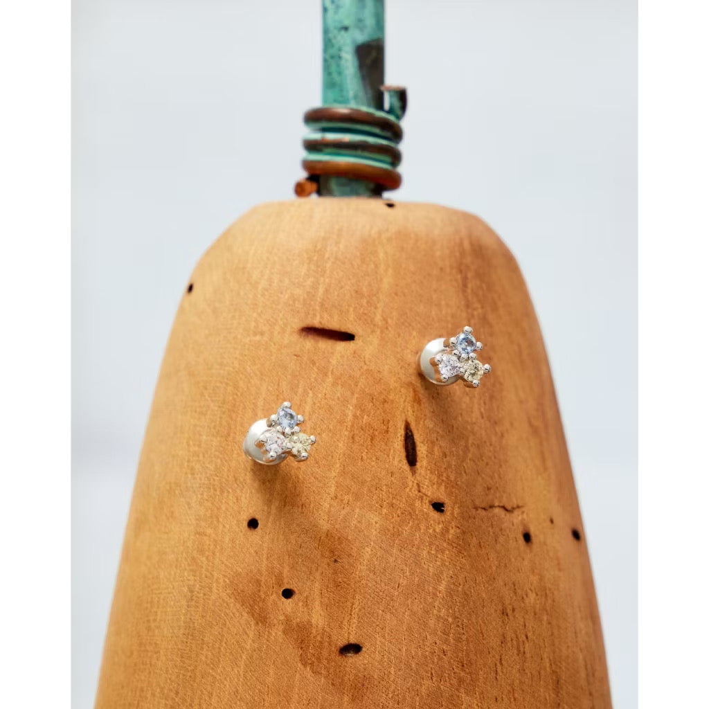 ￼Julys - Wallflower Earrings